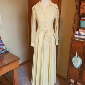 Vintage 70s Pastel Lemon Yellow Polyester Dress